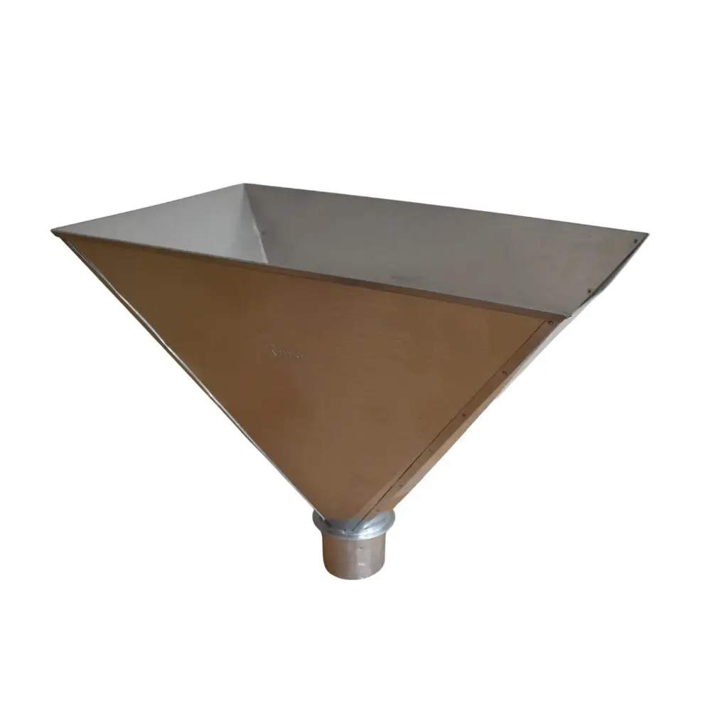 Schwarmtrichter groß eckig