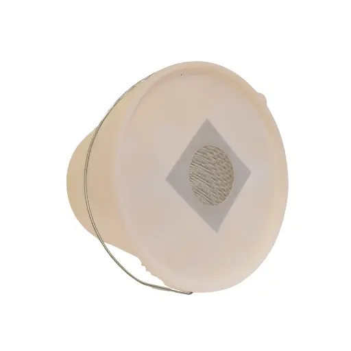 Futtereimer m. Metallsieb