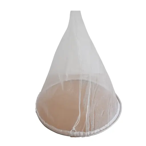 Großes Nylon -Spitzsieb grob DM 47 cm